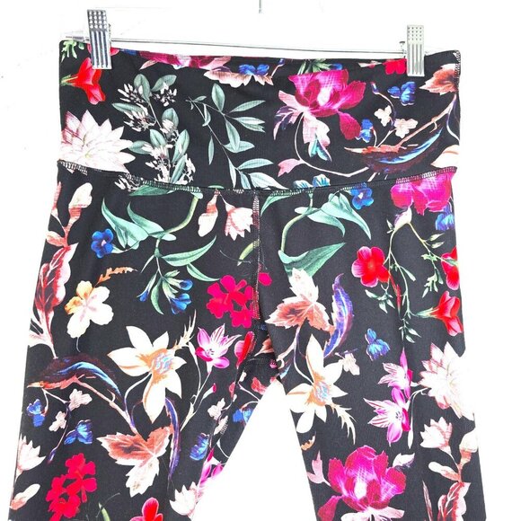 OLd Navy HIgh Rise Elevate Black Floral Compression Leggings - Picture 4 of 8